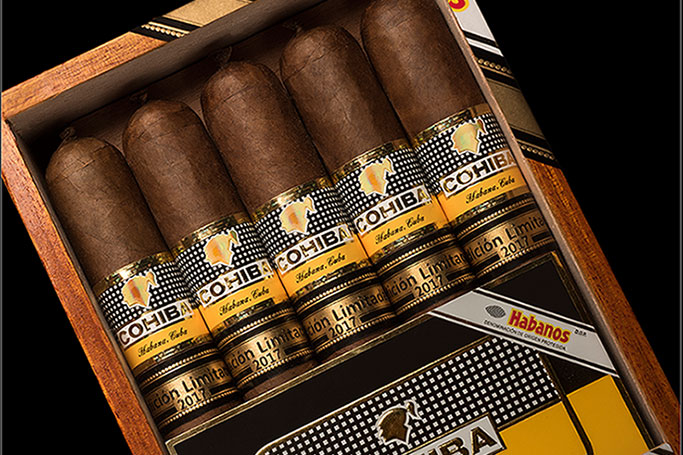 Cohiba Zigarren Aschenbecher mit 4 Ablagen