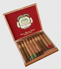 Arturo Fuente - 2015 Holiday Collection - Extra Special Reserve (10er Kiste)